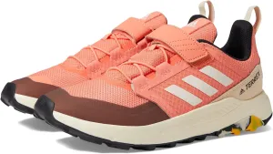 adidas Terrex Trailmaker Hiking Sneaker, Coral Fusion/Wonder White/Solar Gold, 2.5 US Unisex Little Kid