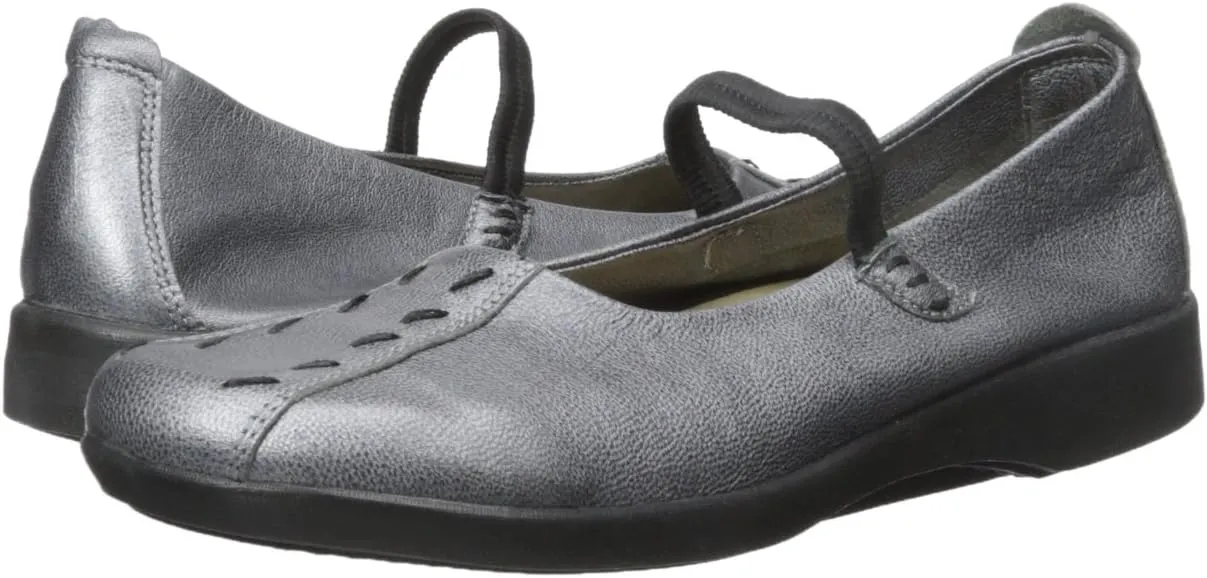 Arcopedico Women's Shawna