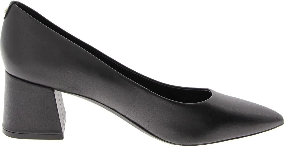 Calvin Klein Women's Lenott Pump