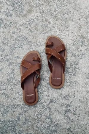 CR SLIDE SANDAL STUDDED LEATHER IN CARAMEL