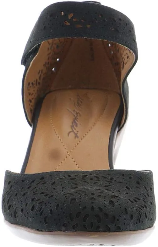 Easy Spirit Women's Cindie Dress Pump
