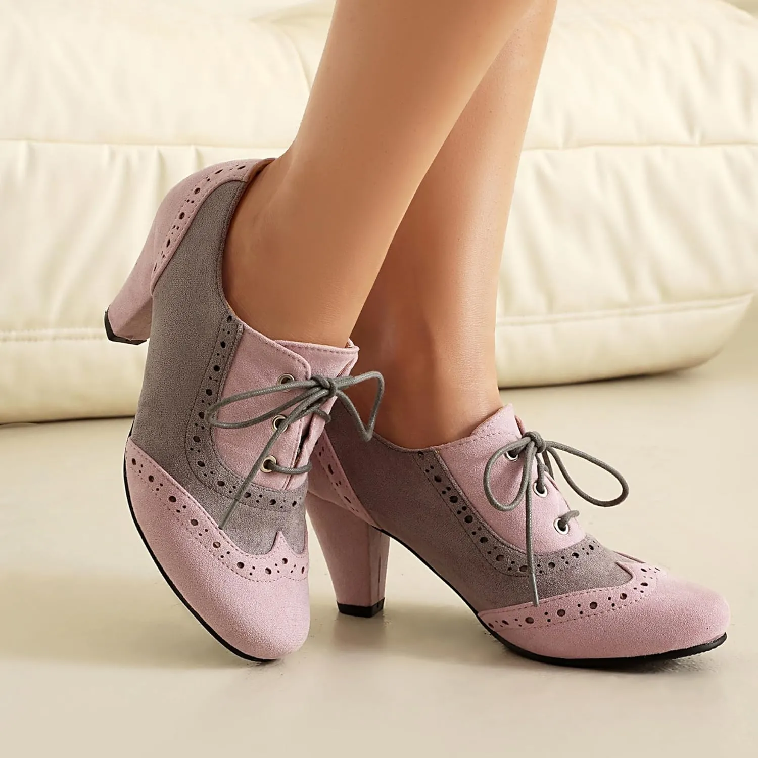 Elerhythm Women's Mary Jane 1920s Pump Heels Oxford Classic and Retro Lace Up Wingtip 1950s Vintage Round Closed Toe 1940s Shoes