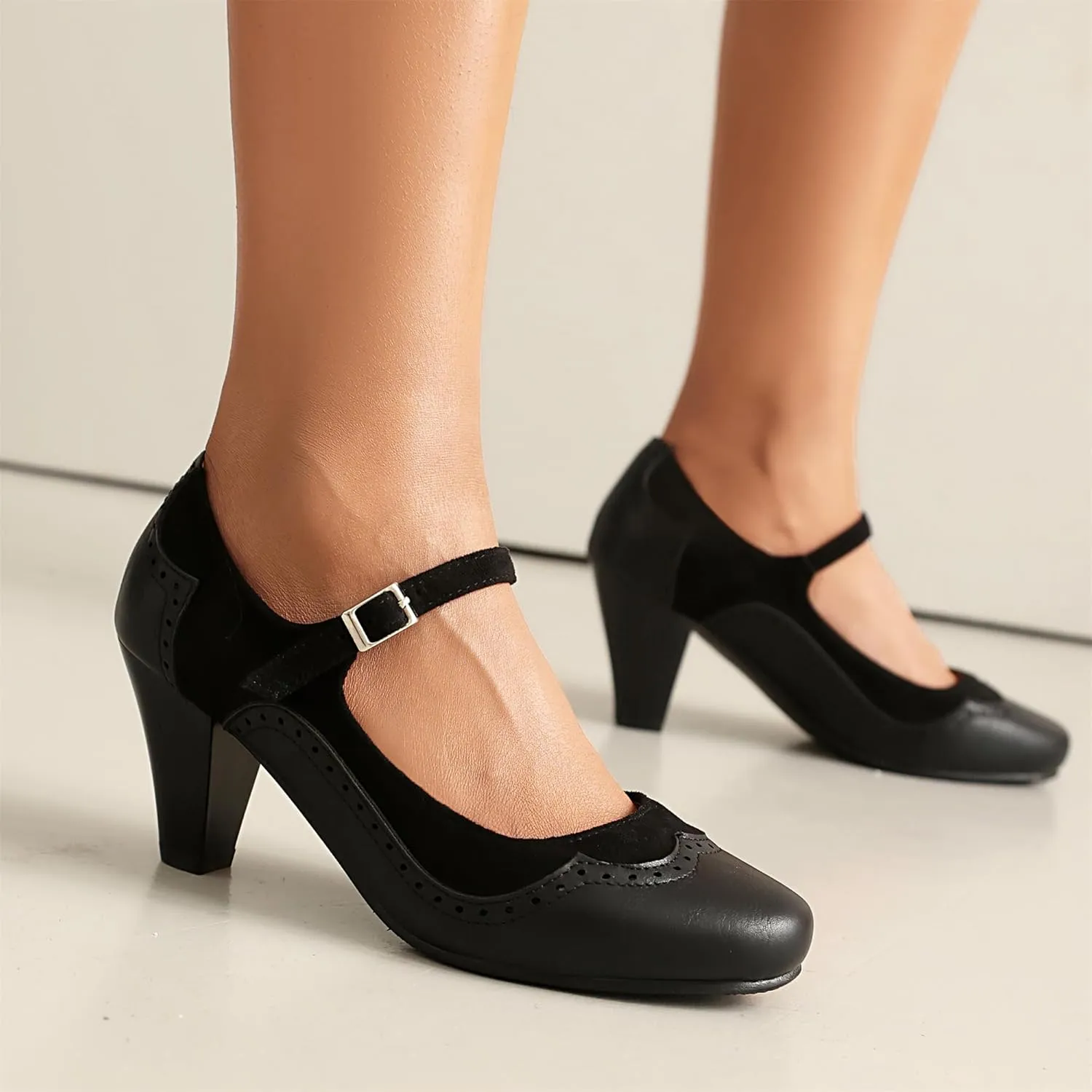 Elerhythm Women's Mary Jane Classic and Retro 1920s Pump Heels Gatsby Oxford Pattern 1950s Pinup Vintage Round Closed Toe 1940s Ankle Strap Dress Shoes