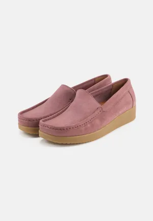 Elin - Chrome Free Suede with Gum Sole