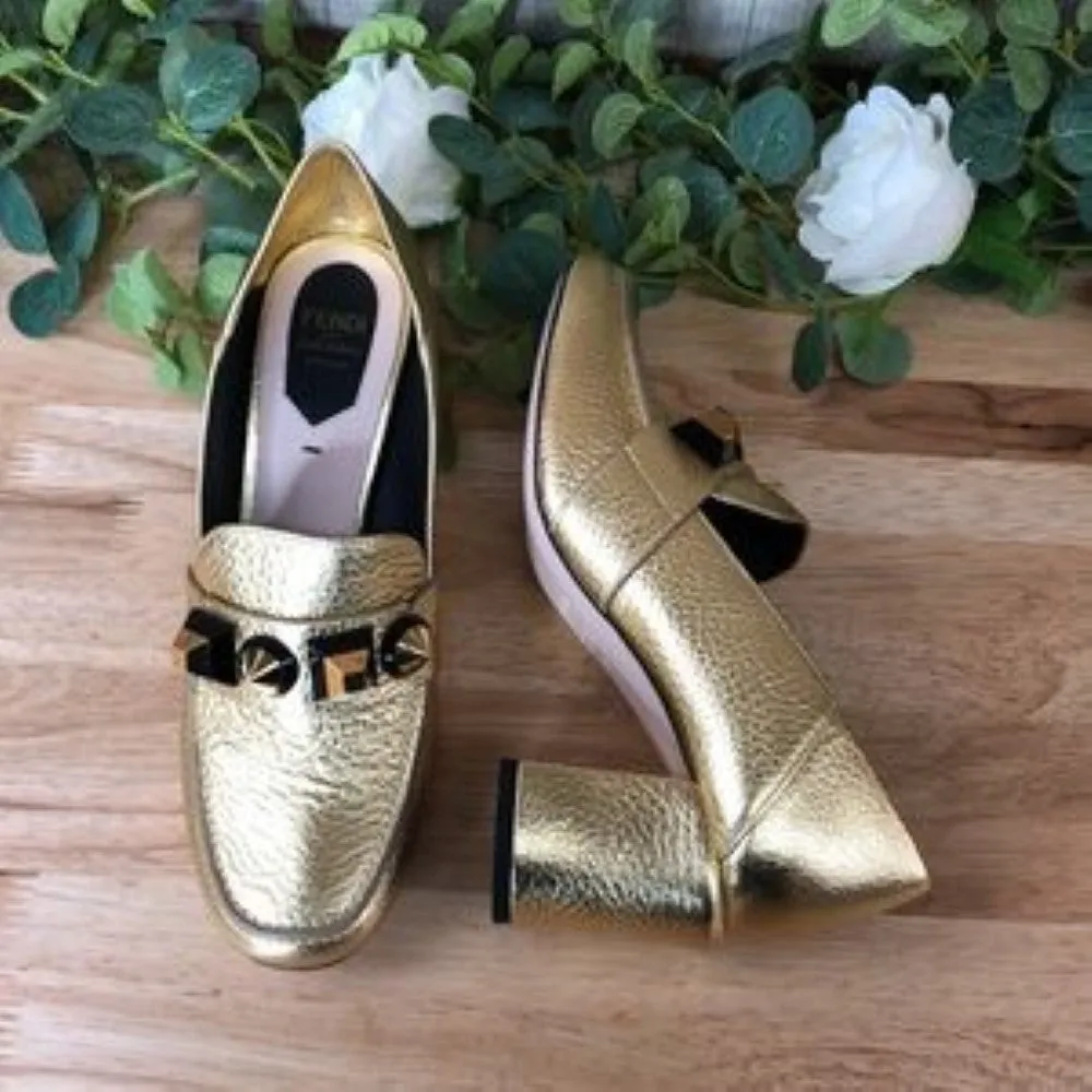 Fendi Convertible Pump, Size 7.5US / 38EU - Metallic
