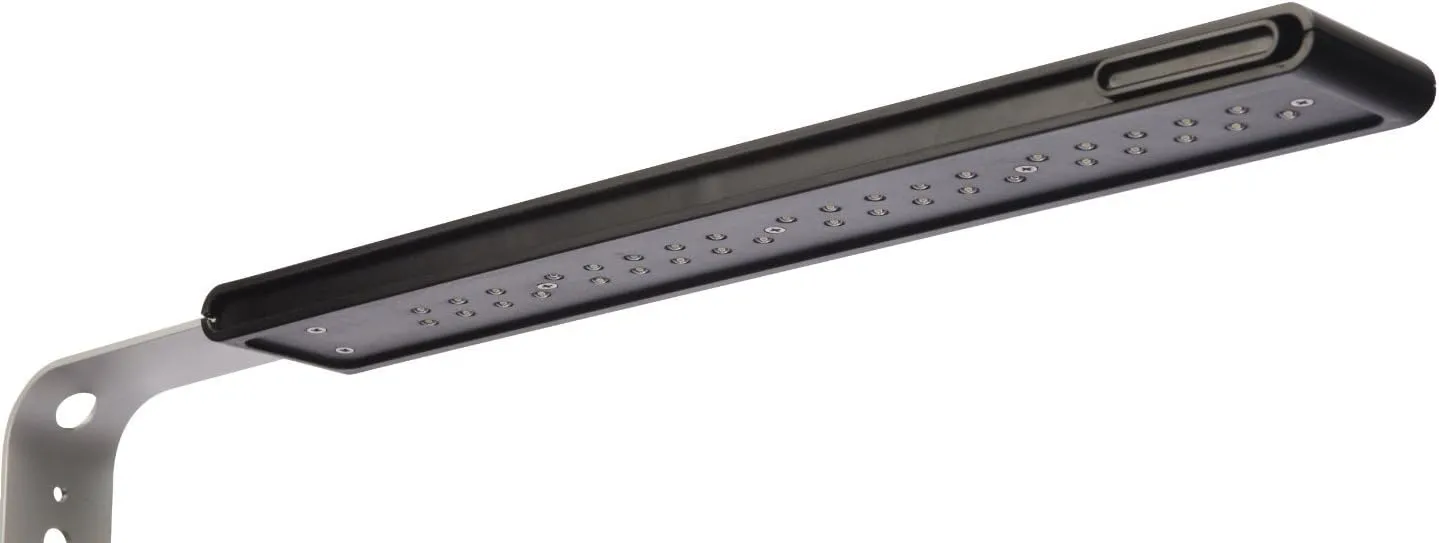 Fluval SPEC Aquarium Kit, Aquarium with LED Lighting and 3-Stage Filtration System, 5-Gallon