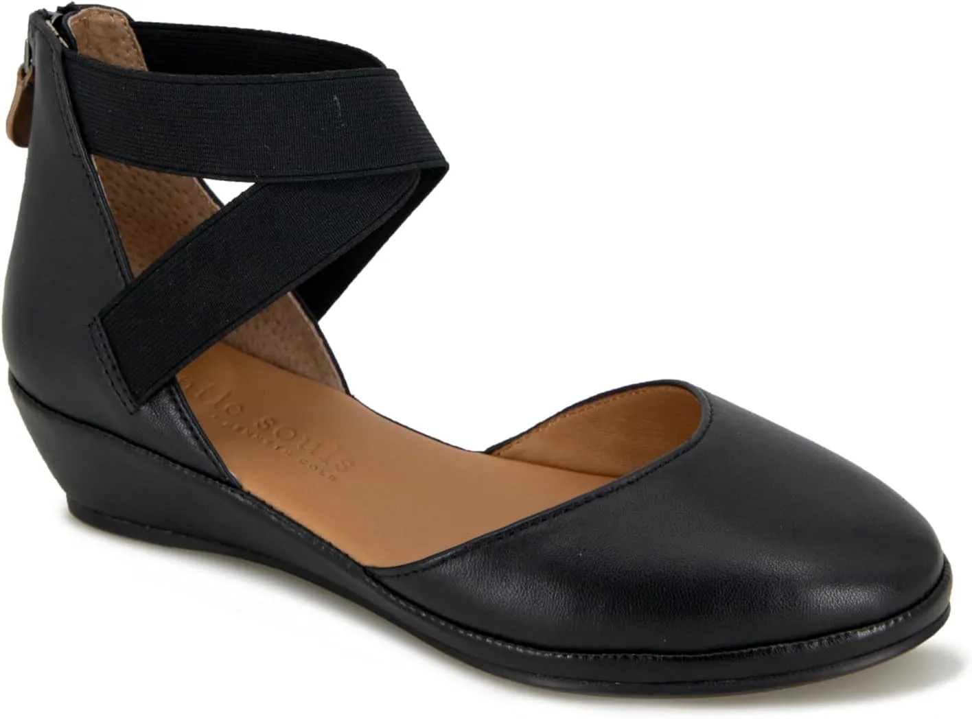 Gentle Souls by Kenneth Cole Women's Noa Wedge Sandal