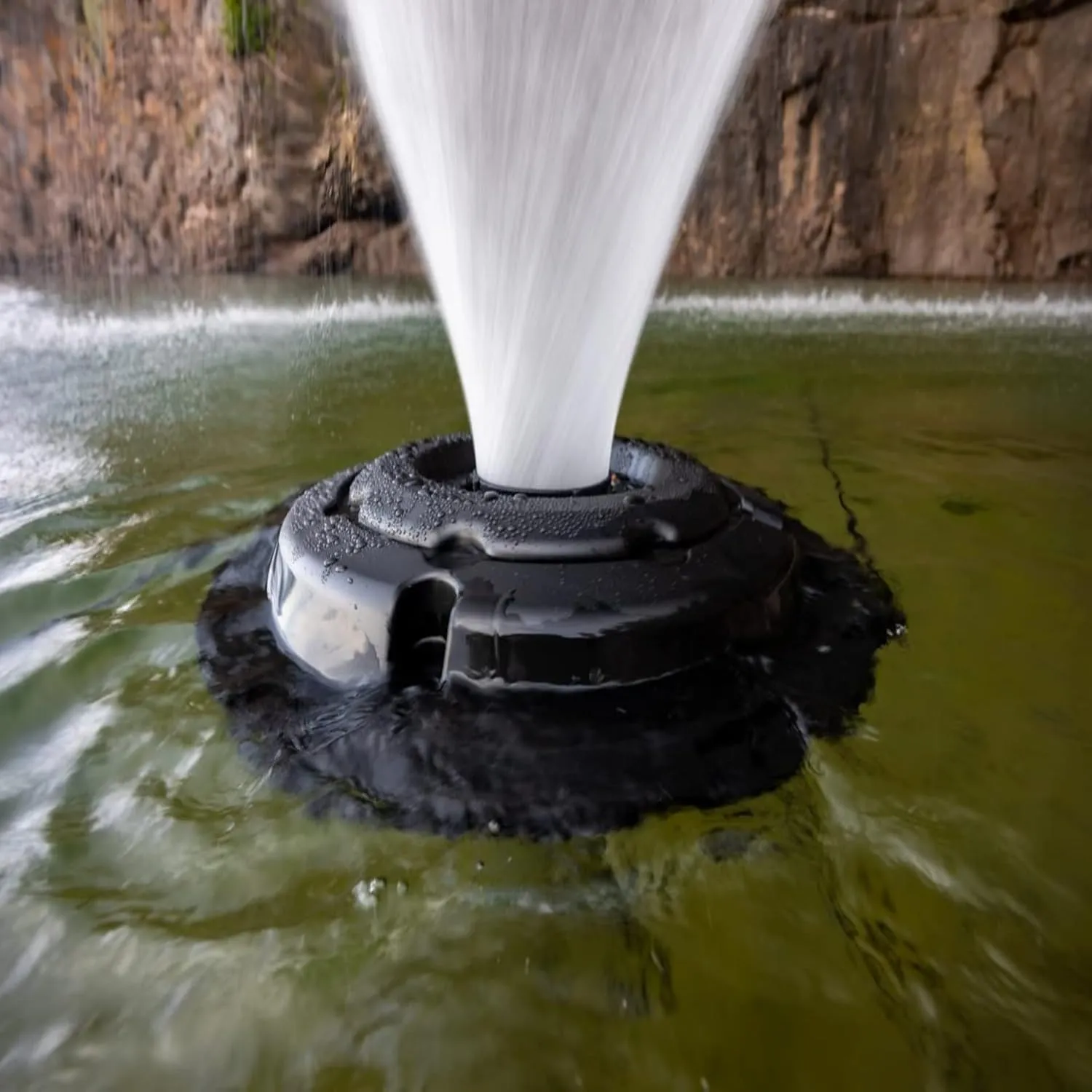 Kasco VFX Series Aerating Pond Fountain - 3/4 Horse Power 240V Single Phase with 50 ft Electric Power Cord | Pond Aerator Pump for Ponds & Lakes | Efficient Pond Aeration Systems