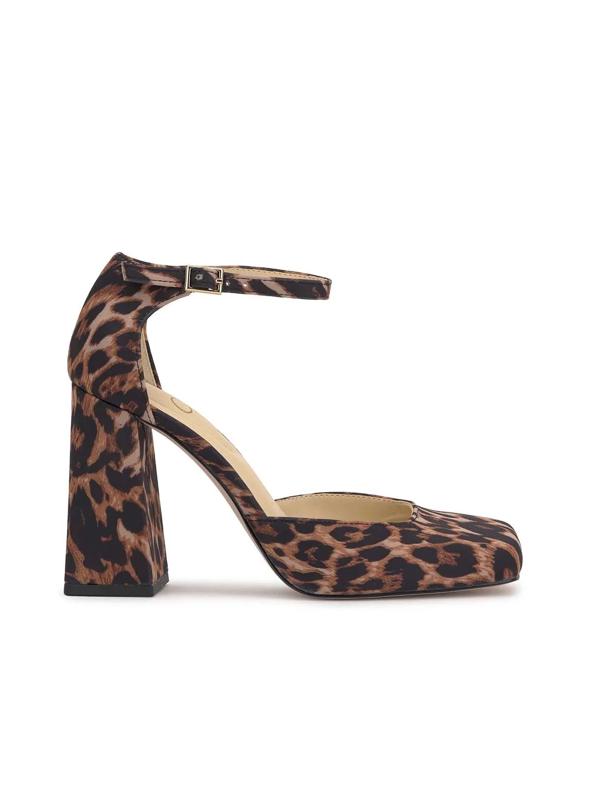Lollah Block Heel Pump in Leopard