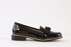LUNAR - FLB105 ELGIN-LOW HEEL SLIP-ON SHOE - BLACK PATENT