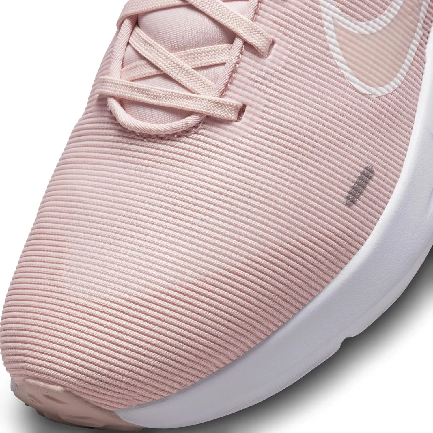 Nike Women's Downshifter 12 Sneaker