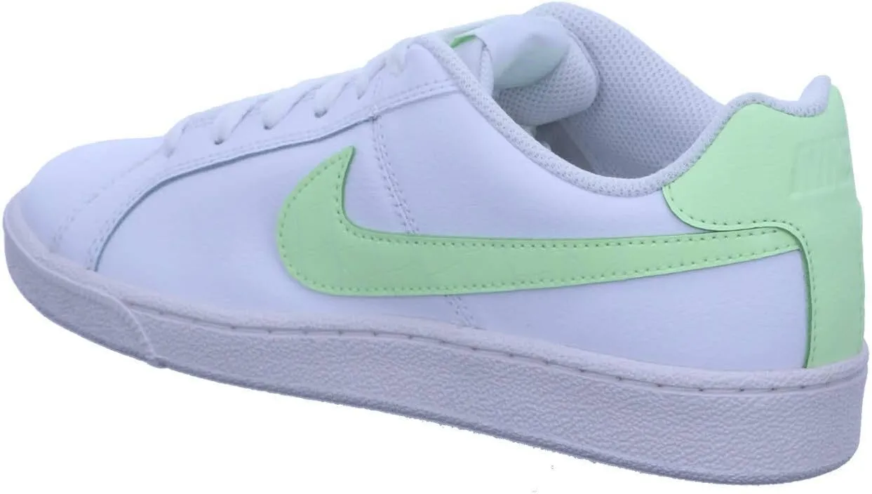 Nike Women's Tennis Shoe