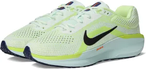 Nike Women's Winflo 11 Sneaker