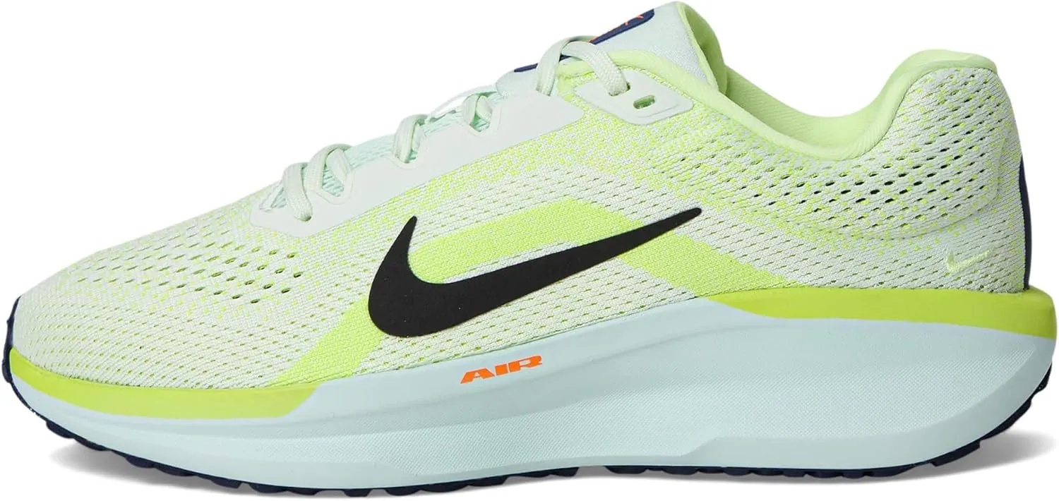 Nike Women's Winflo 11 Sneaker