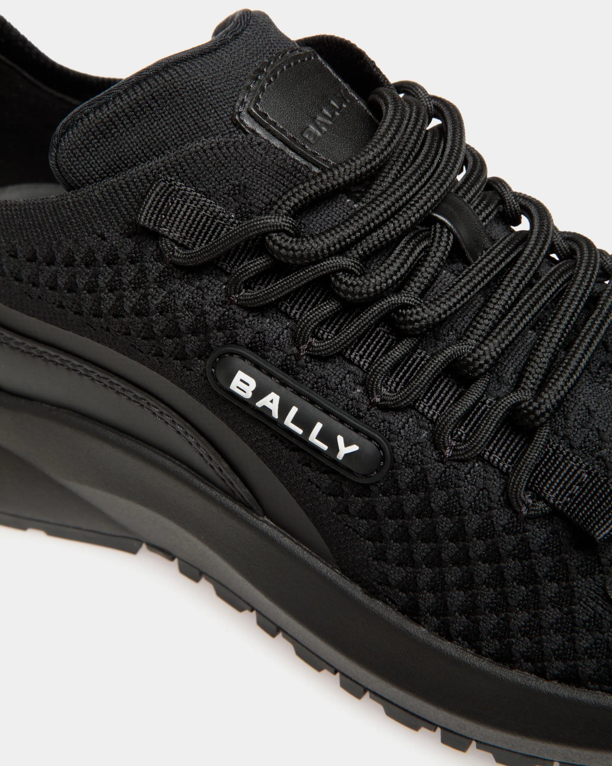 Outline Sneaker in Black Knit