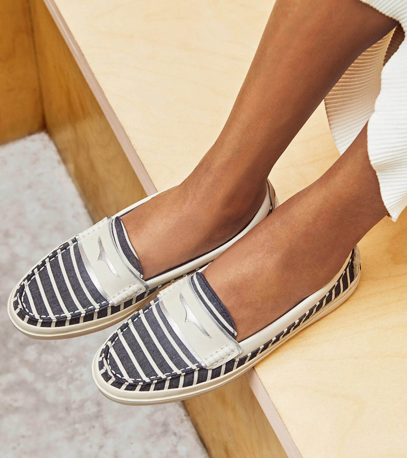 Pinch Weekender LX Loafer Women's