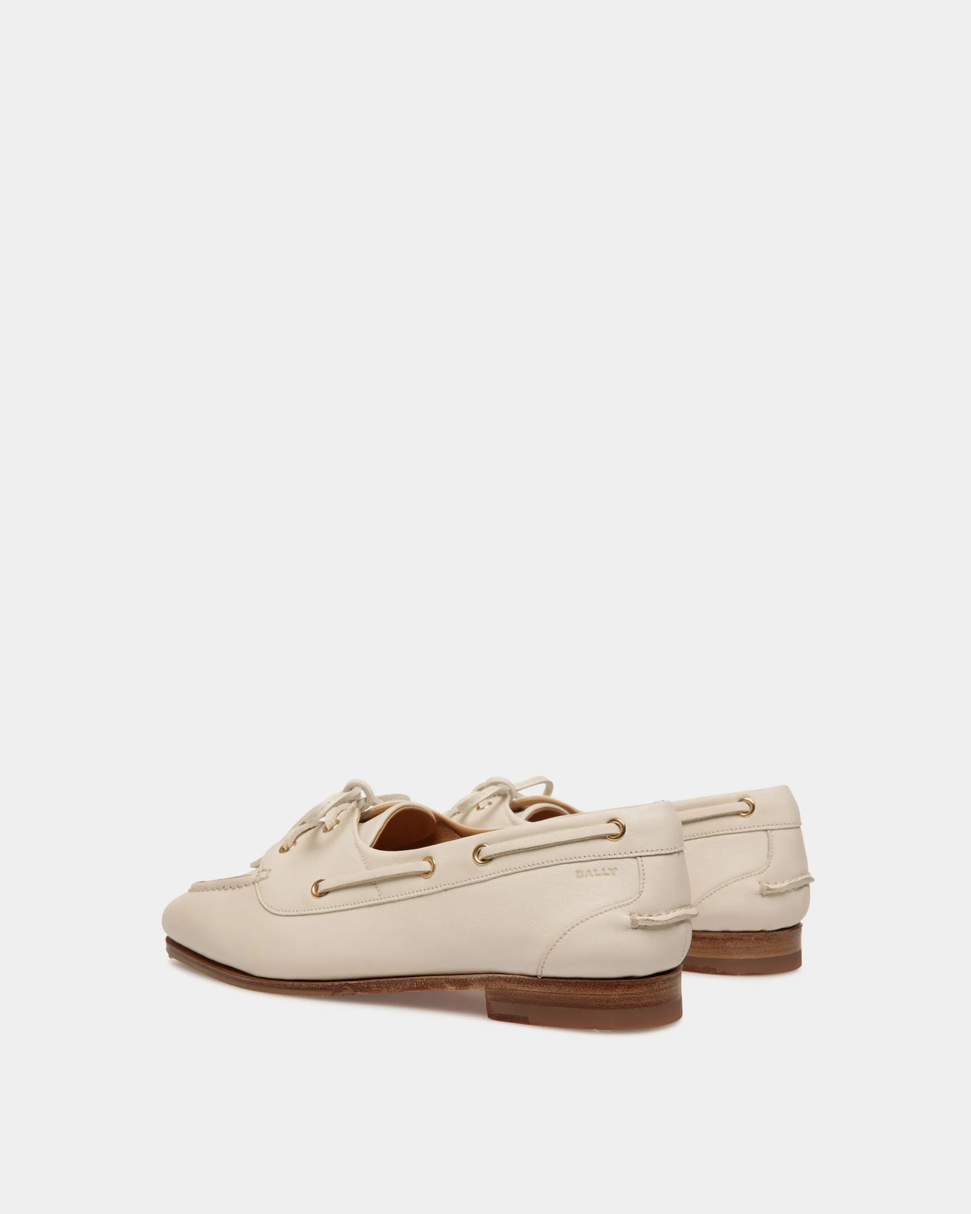 Plume Moccasin in White Leather