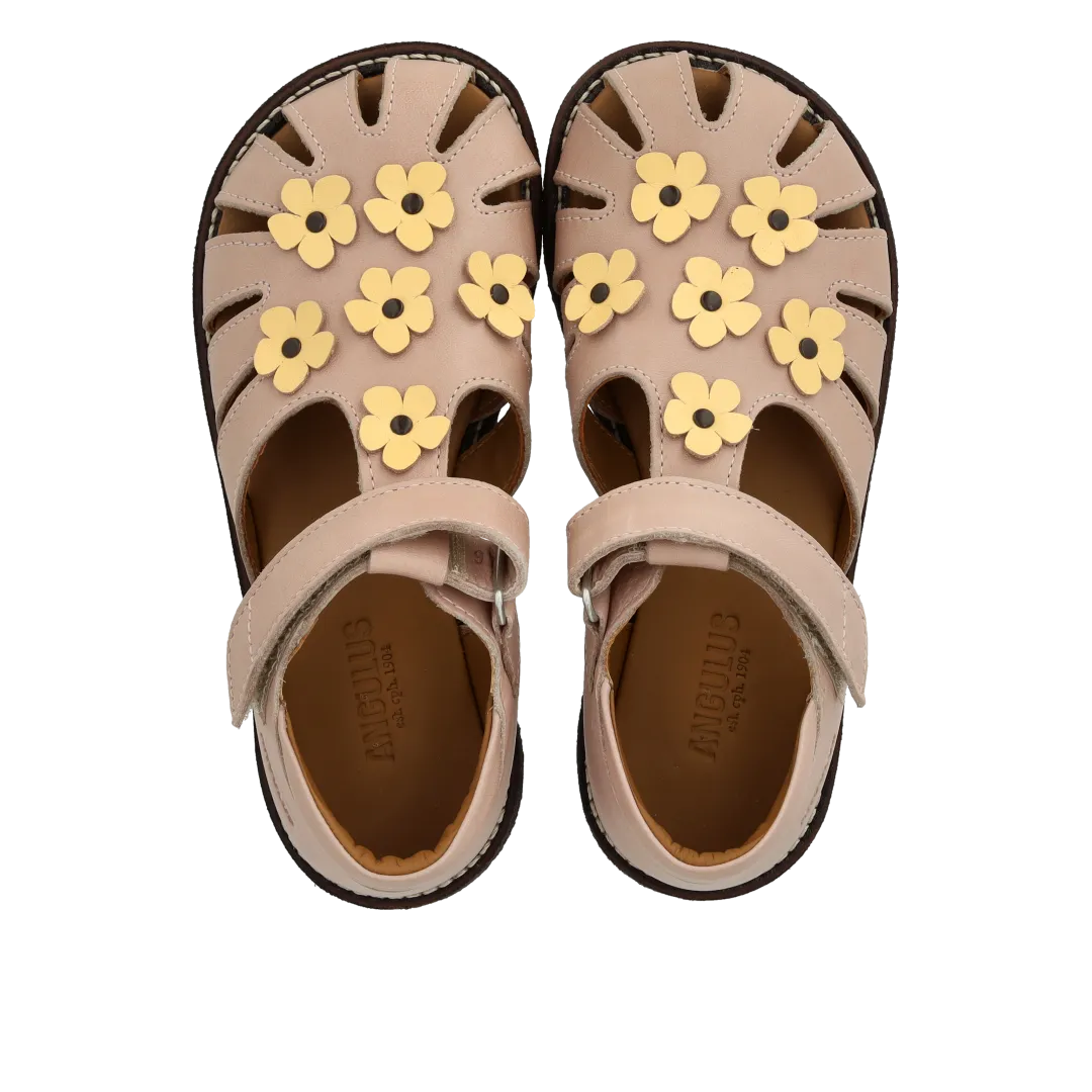 Sandal with floral applications