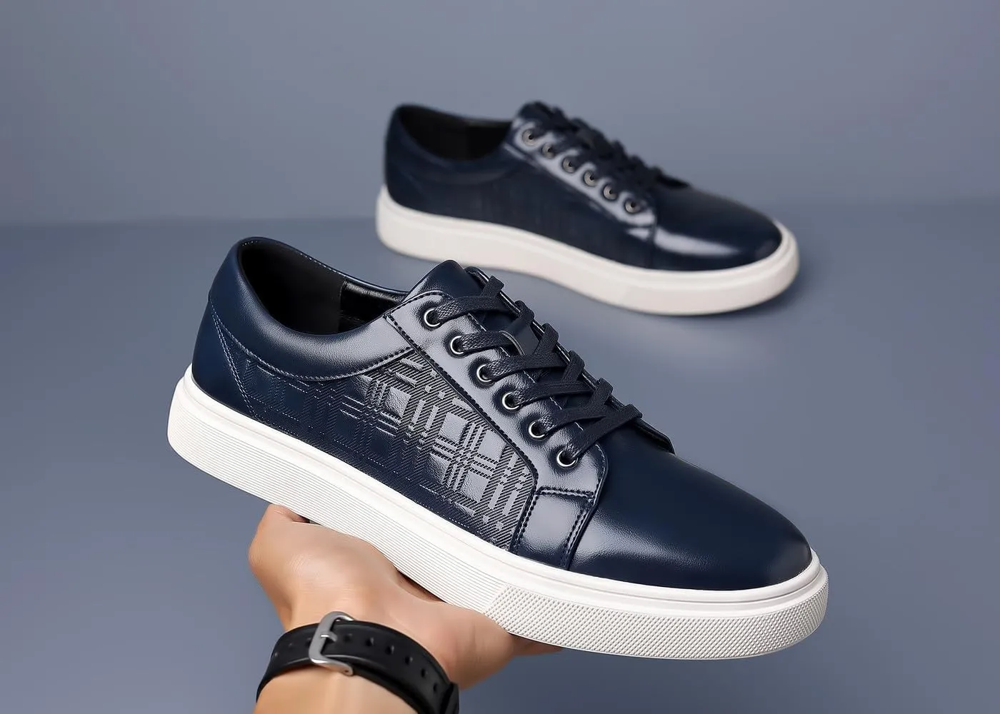 Santimon Men's Low-Top Leather Sneakers Classic Plaid Slip On Shoes