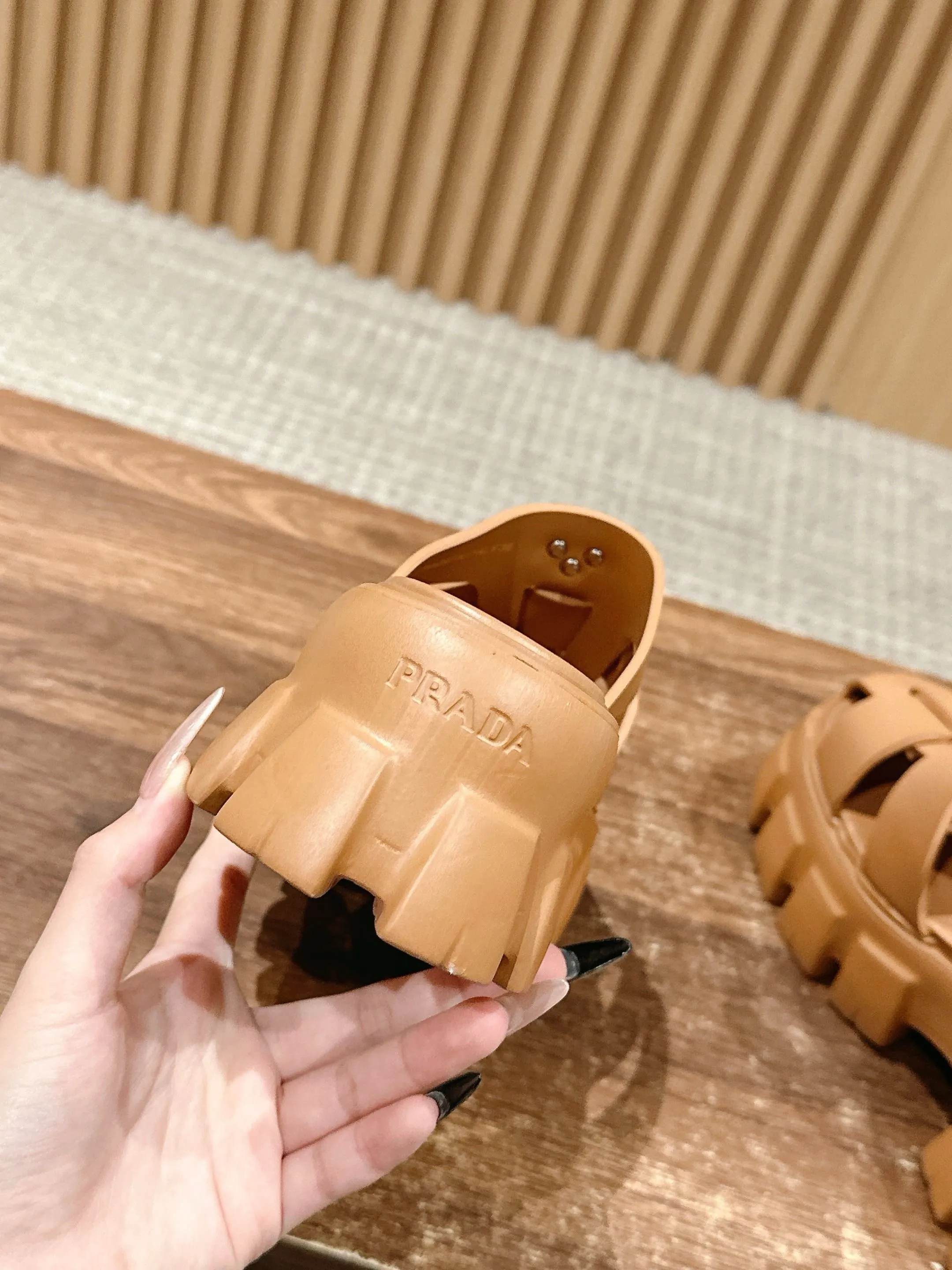 SE1599 Prada Monolith Rubber Mules / Size5-10