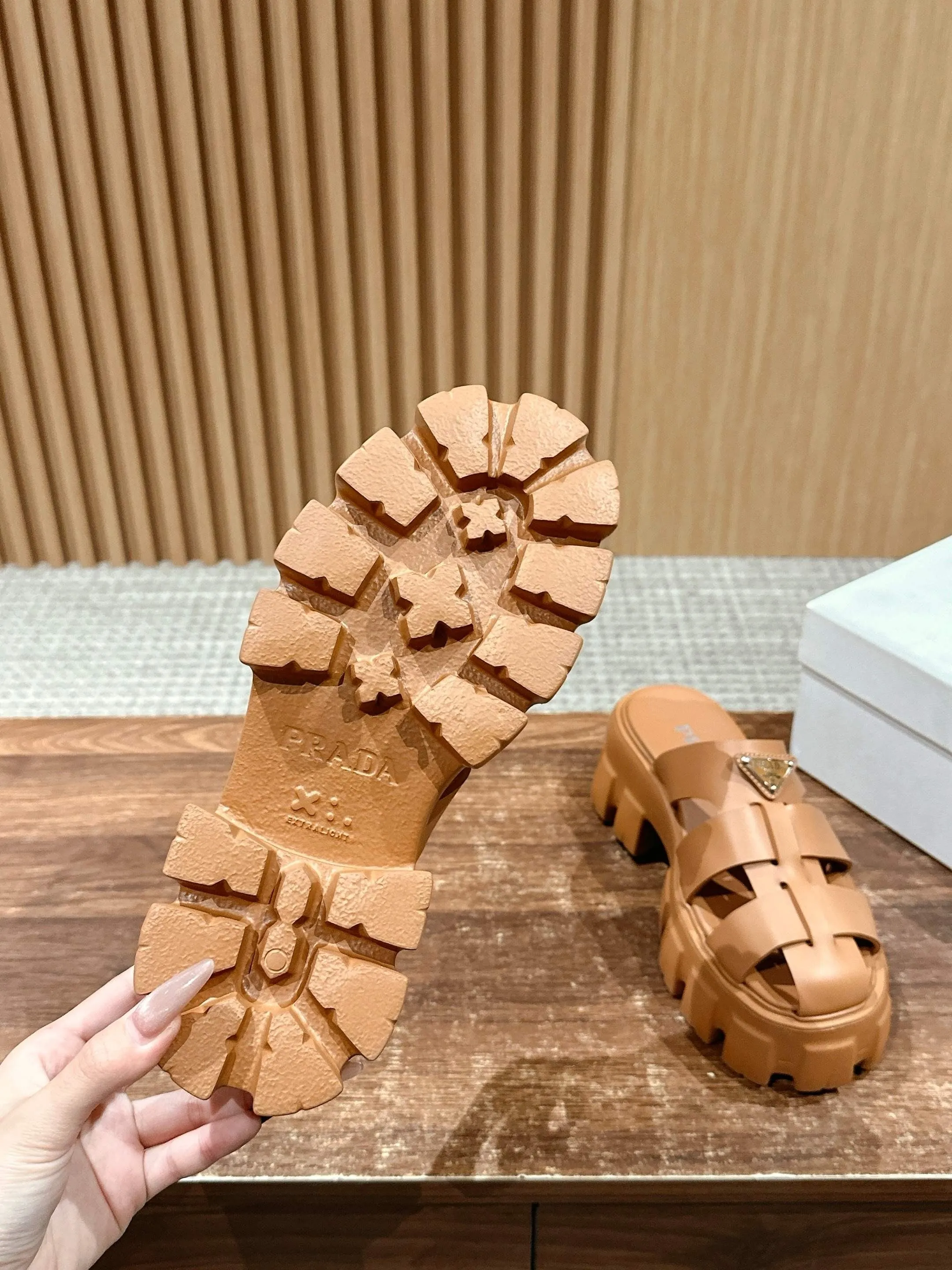 SE1599 Prada Monolith Rubber Mules / Size5-10
