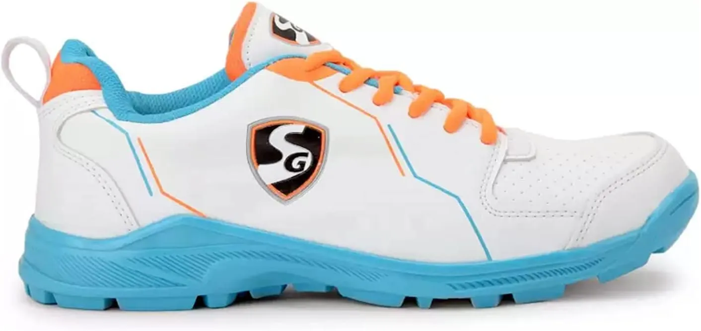 SG Blazelite Cricket Shoes for Men
