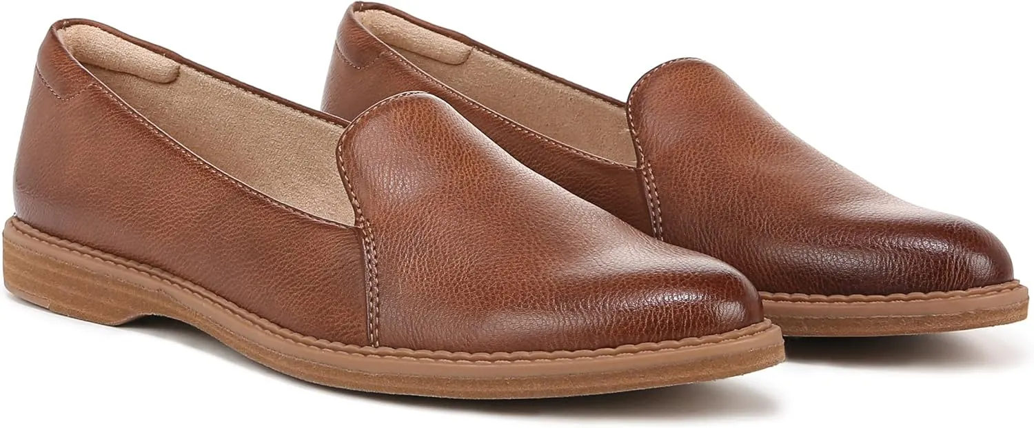 SOUL Naturalizer Women's Classic Loafer