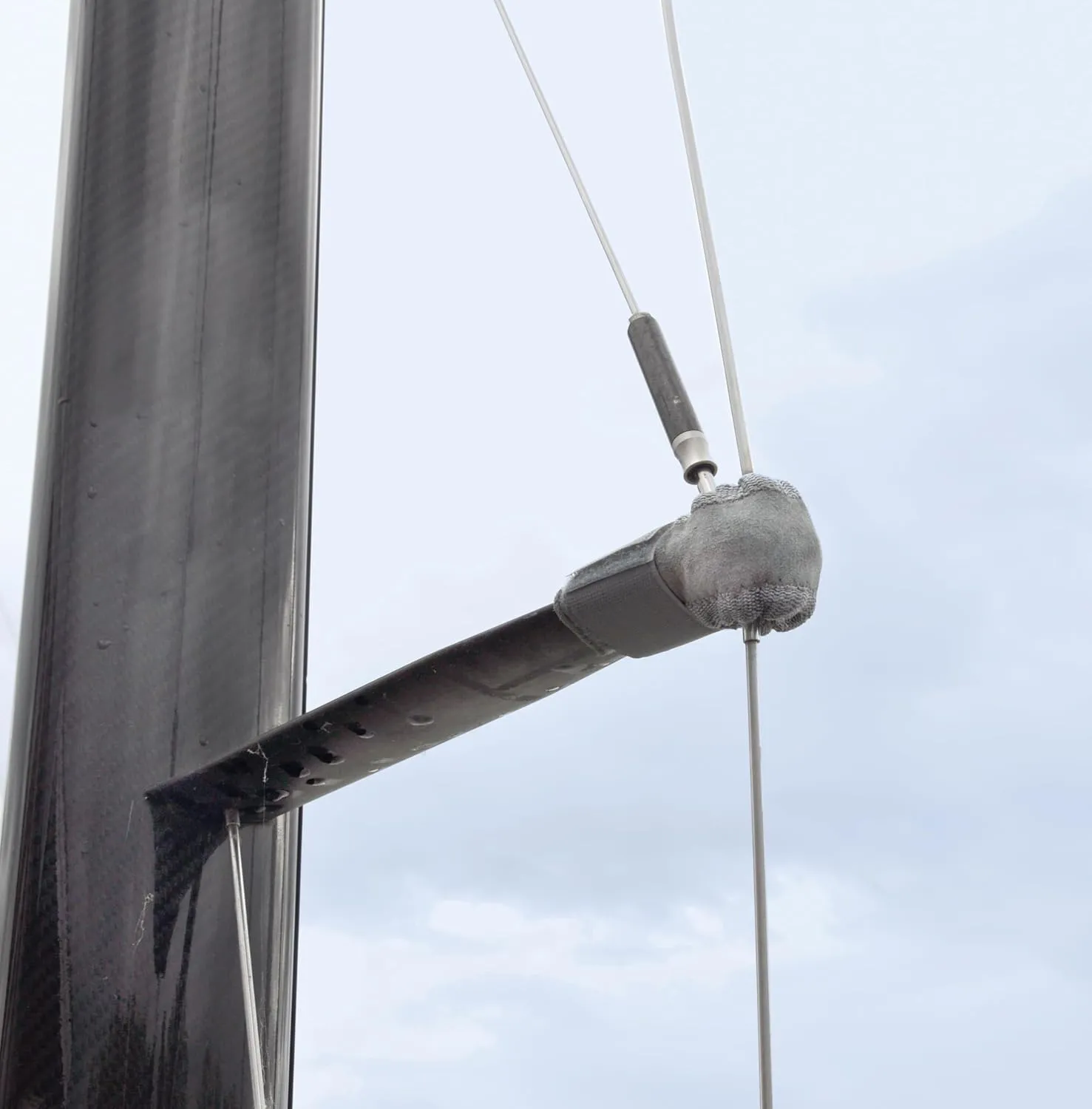 Spreader Boot in Leather for Sailboats | UV Protected Leather Spreader Boot with Velcro Hook and Loop Fastener | Rapid & Easy to Set up