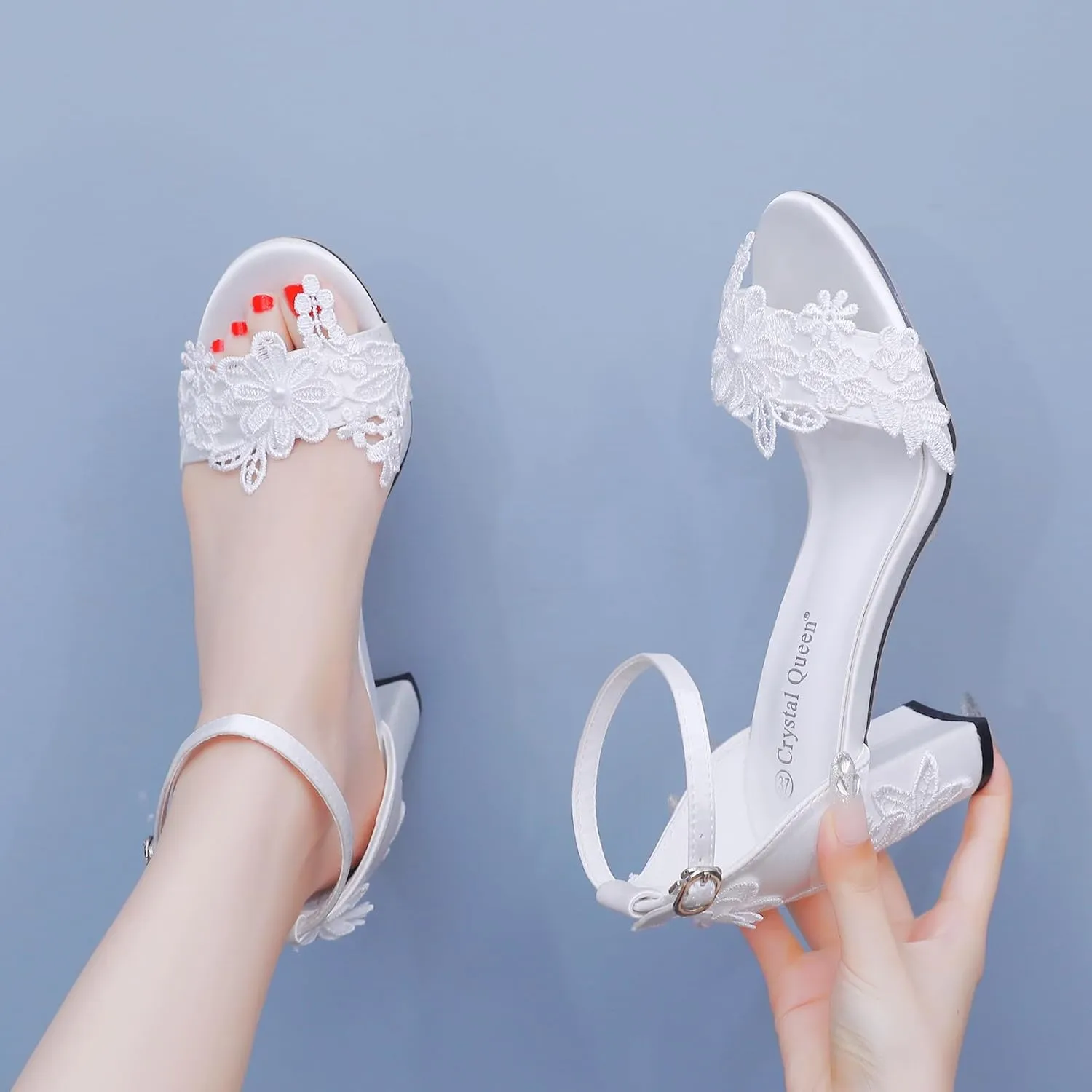 White Bridal Shoes Open Toe Mid Block Heel Sandals Lace Flower Satin Ankle Strap Comfortable Wedding Dress Shoes Sandals Women Chunky Heel Sandals