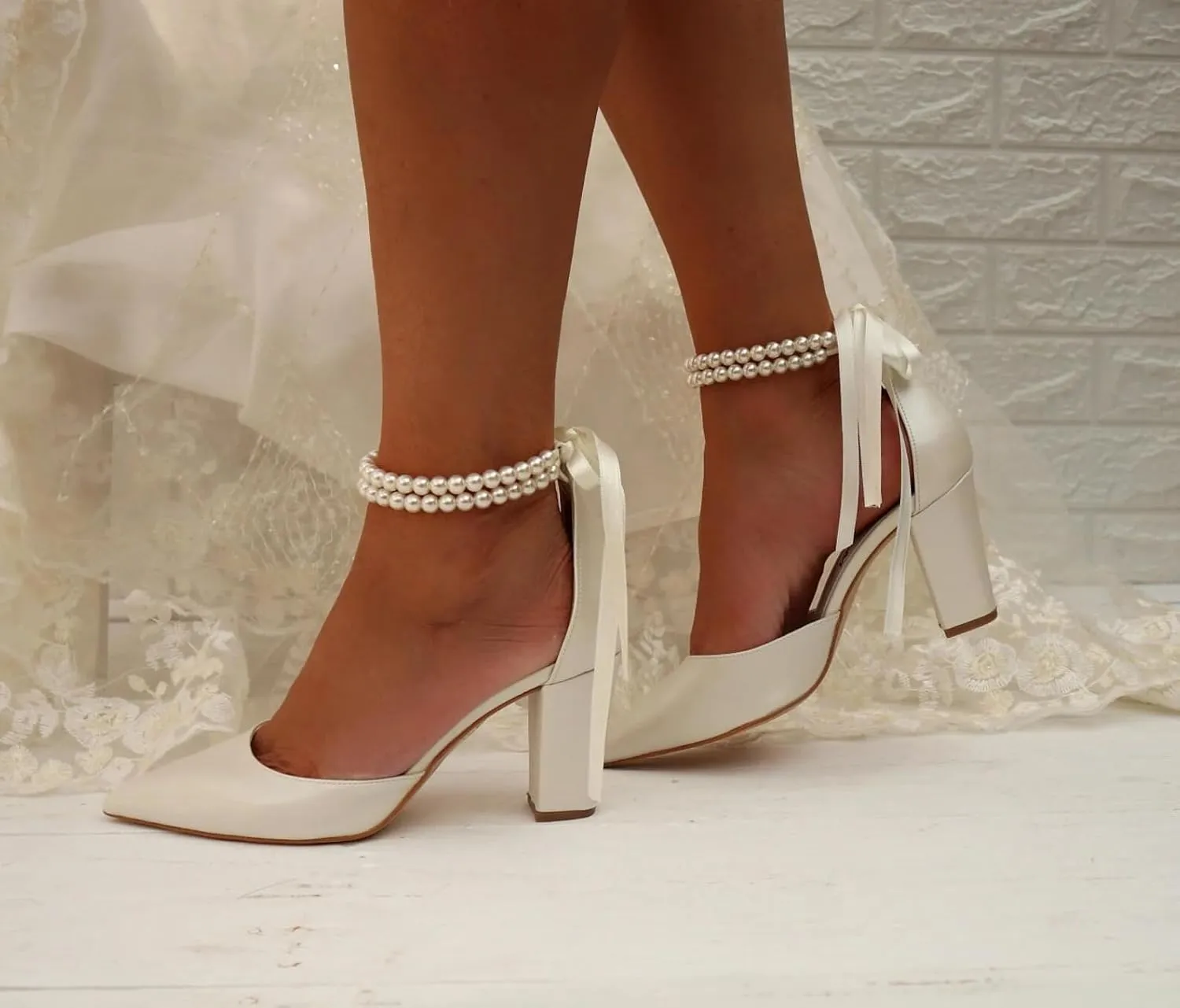 Women's Chunky High Heels Pumps Closed Toe Block Heels Dress Pump Shoes for Women Prom Wedding Party Office Work Formal Sandal