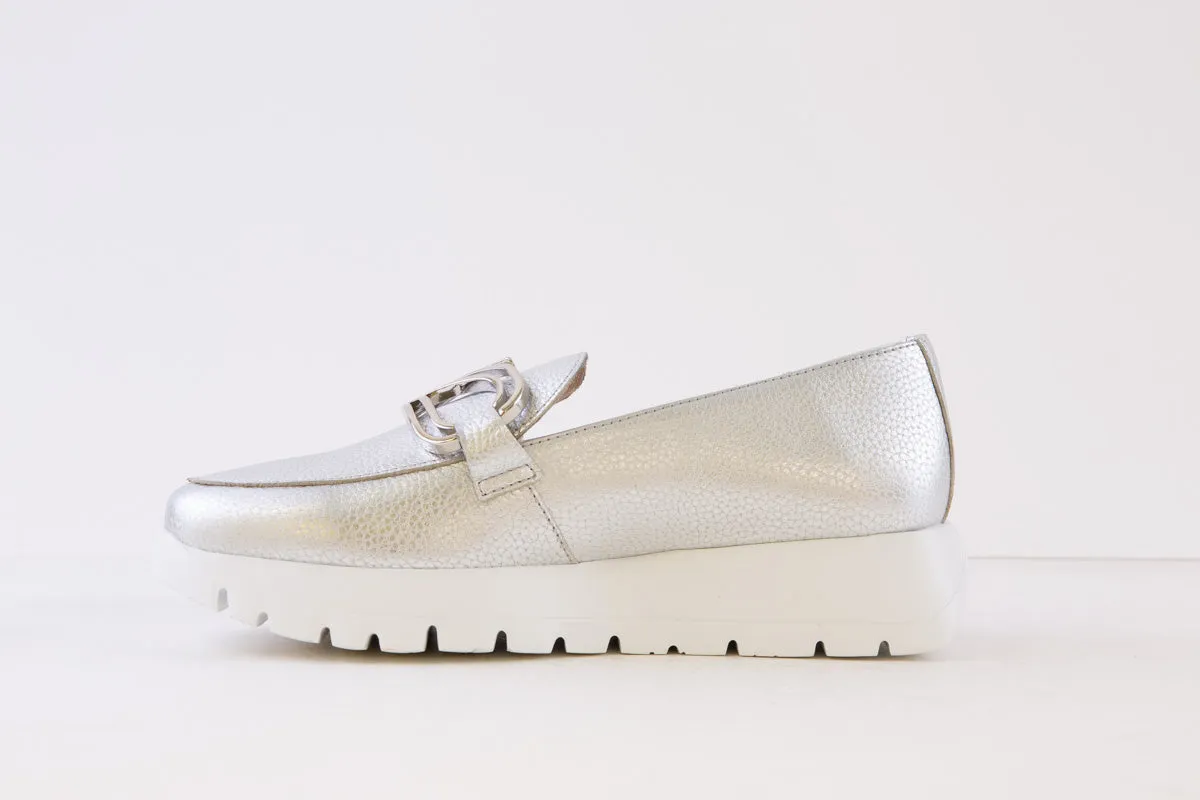 WONDERS - A-2462 LOW WEDGE SLIP-ON LOAFER - SILVER
