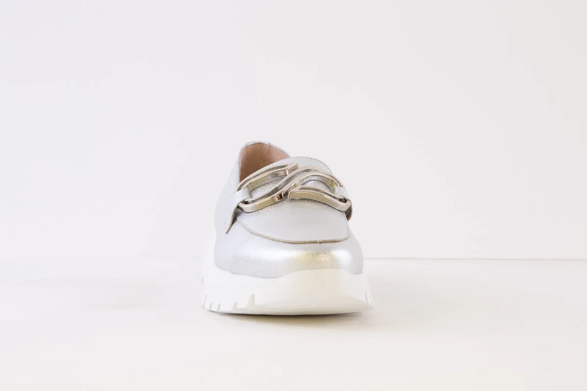 WONDERS - A-2462 LOW WEDGE SLIP-ON LOAFER - SILVER